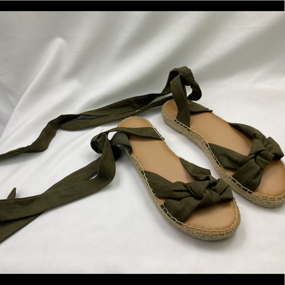 Women’s Khaki Sandals size 10